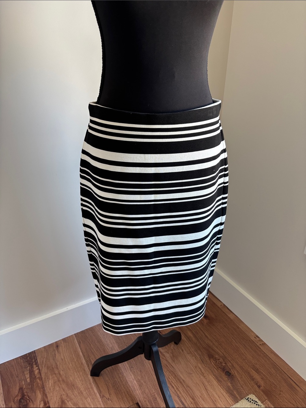 Ann Taylor Factory Black and White Striped Pencil Skirt